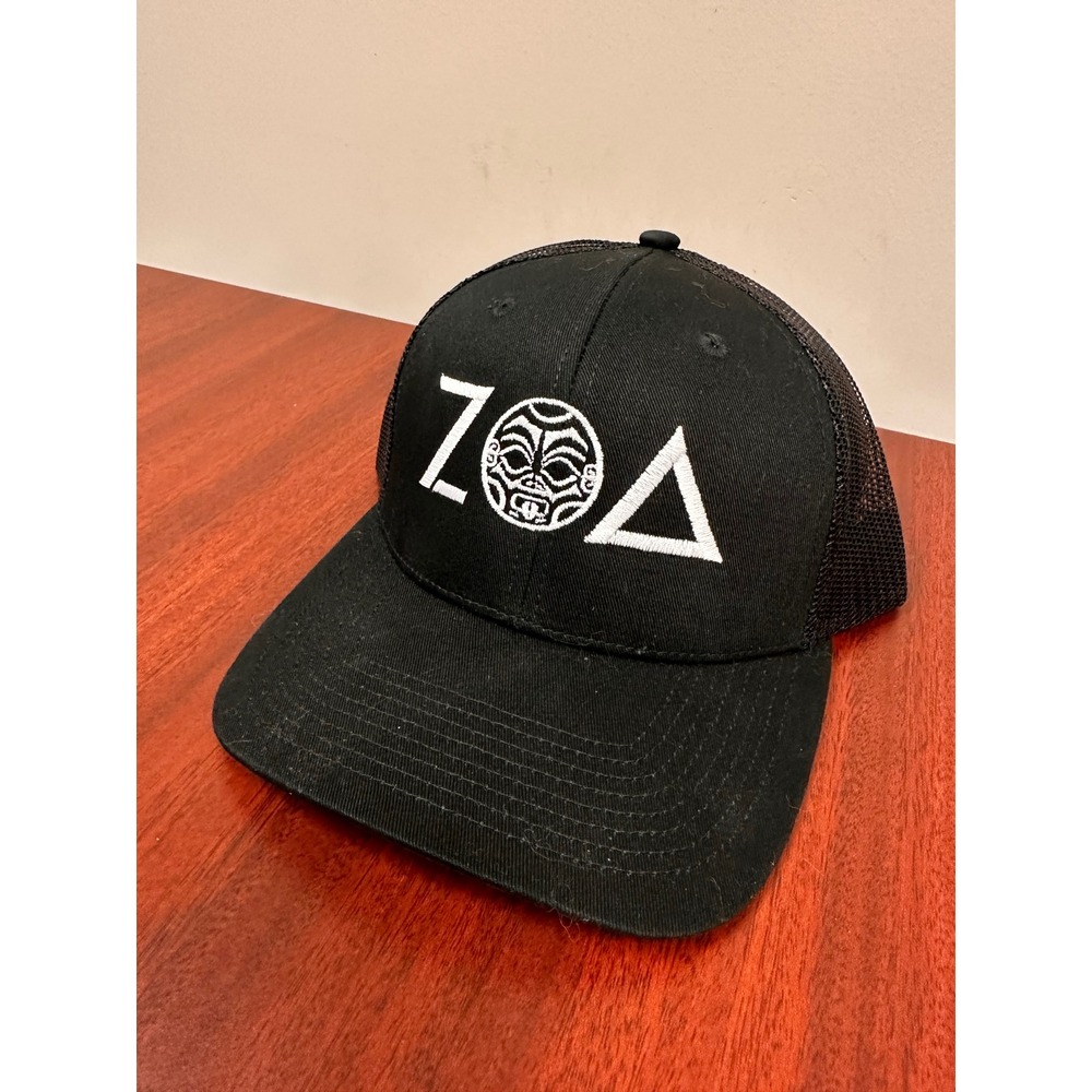 Zoa Outdoor Cap Black Trucker Hat Adjustable Adult Logo Baseball Cap NWOT